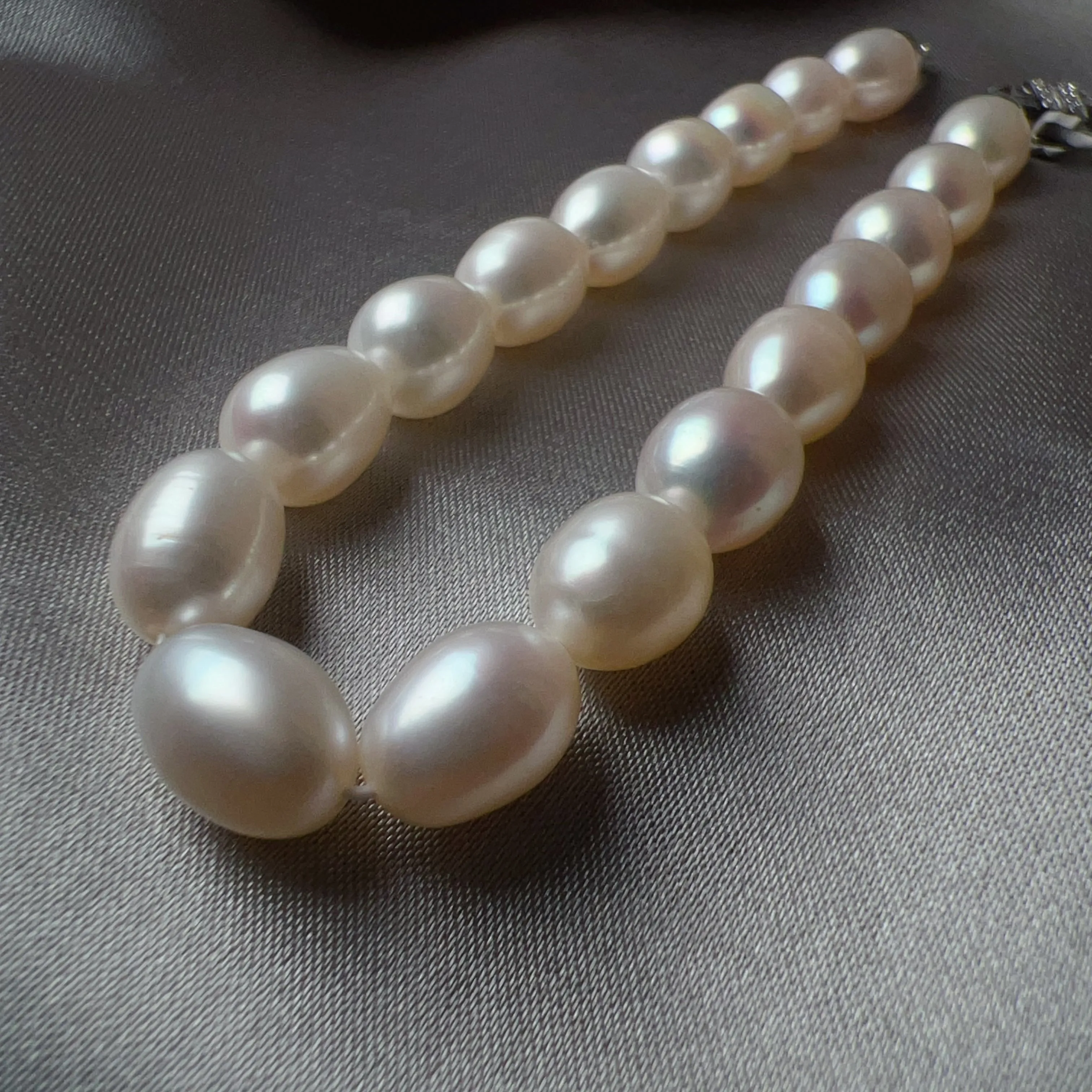 Classic Pearl Beaded Bracelet Best Luster Freshwater Pearl Natural Formed Beads with 925 Sterling Silver Lobster Clasp