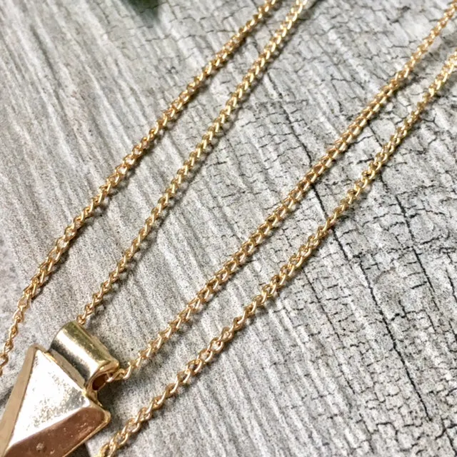 MULTI LAYER POINTY TRIANGLE ARROW GOLD CHAIN NECKLACE